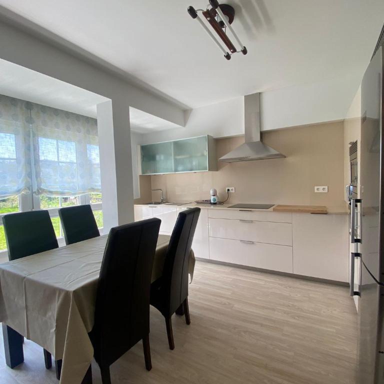 Precioso piso en pleno centro de O Grove - Apartamento de 3 dormitorios - 14