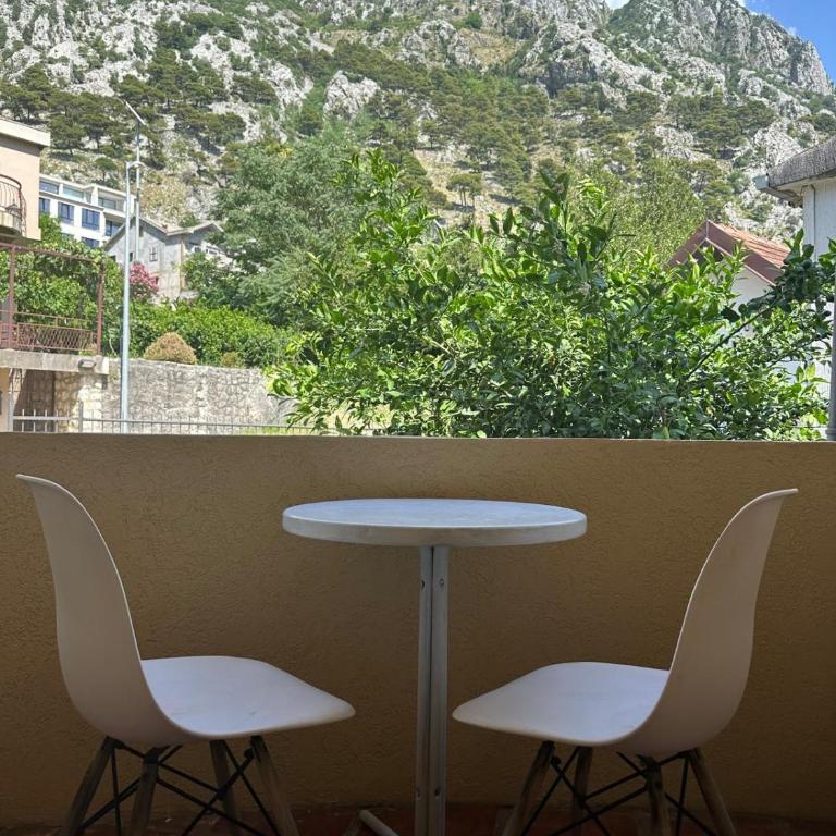 Themis Apartment - Budget Double Room - 6