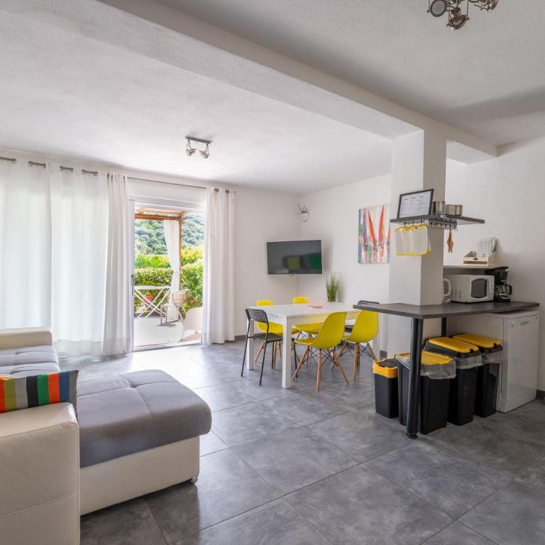 Casa TARA - Appartamento con 3 Camere da Letto - 14