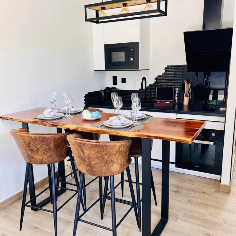 La Villa Rustica - Vacation Home - 4