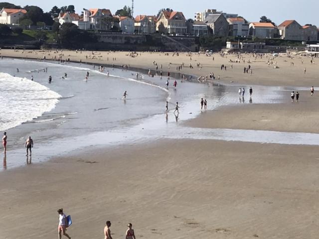 Devant la mer et la plage de ROYAN PONTAILLAC, 4chambres 2 à 8 personnes - Villa - 45