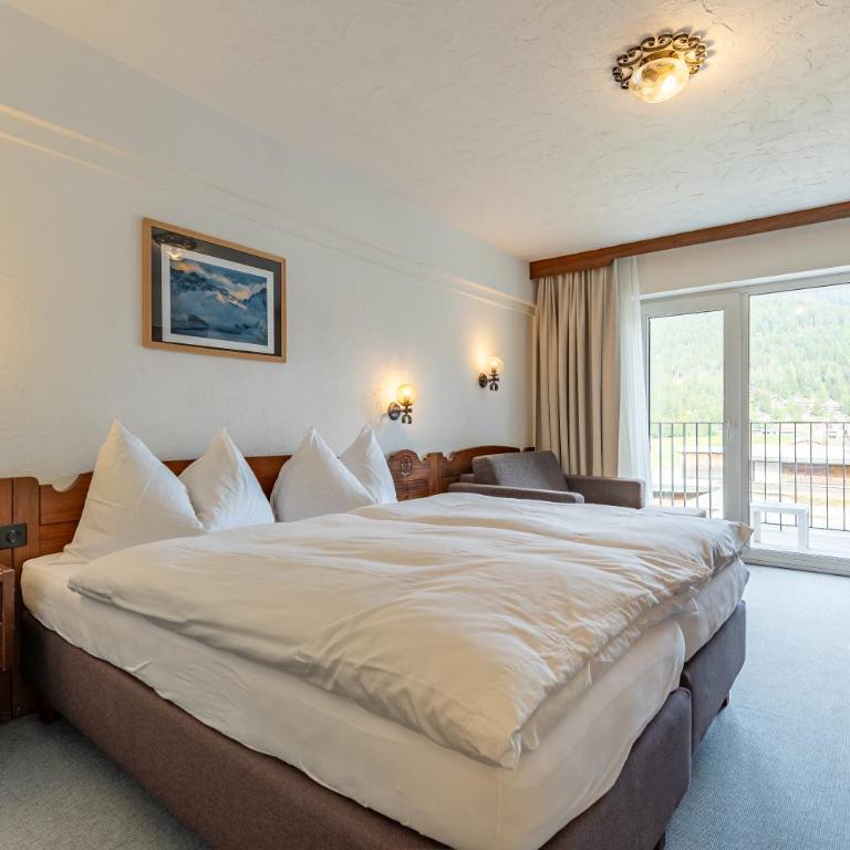 Hotel Dischma - Standard Double Room - 13