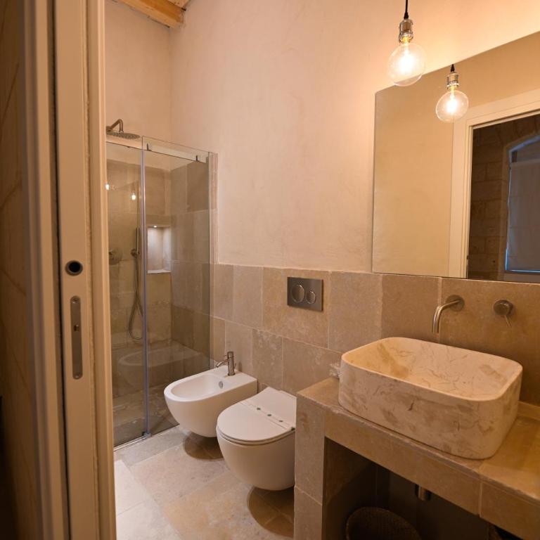 Palazzo Momi - Double Room with Private Bathroom - 8