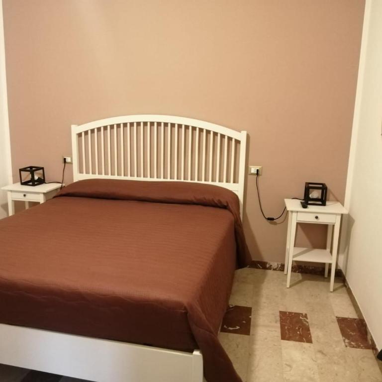 Domus Case Vacanze civico del mare - Quadruple Room with Shared Bathroom - 3