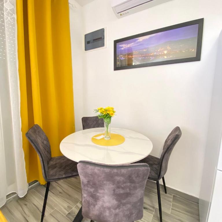 OLGA APARTMENT - One-Bedroom Apartment - 8
