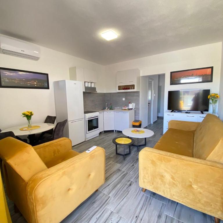 OLGA APARTMENT - One-Bedroom Apartment - 6