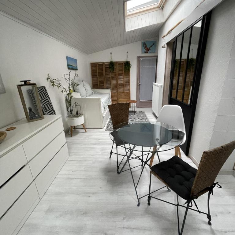STUDIO-COTTAGE AVEC JARDIN-BASSIN D'ARCACHON - Maison 1 Chambre - 4