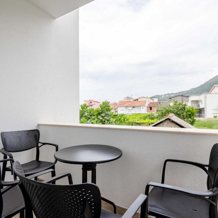 Apartments Milivojevic - Deluxe Studio Apartment - 17