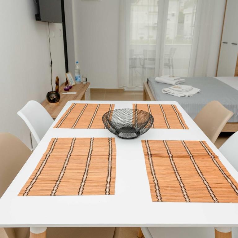Apartments Milivojevic - Deluxe Studio Apartment - 10