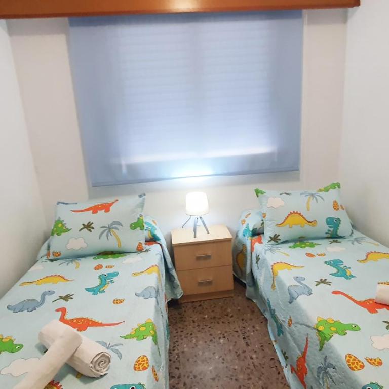 JARDINES I y II - GANDIA - Alquiler solo a familias - Apartamento Deluxe de 3 dormitorios - 15