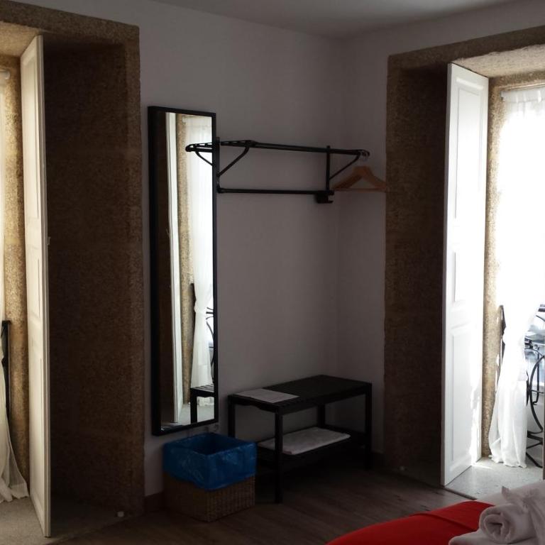 Pensión Residencia Fonseca - Habitación Doble con baño compartido - 2 camas - 15