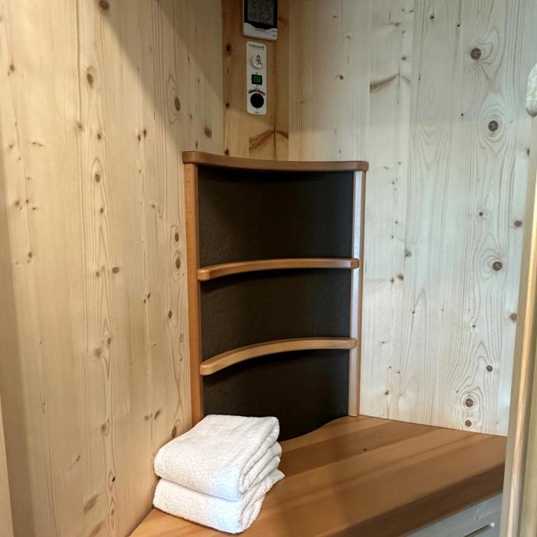 Kriss Internazionale Hotel - Junior Suite with Balcony and Sauna - 5
