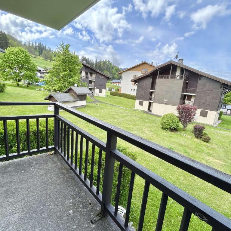 Charmant studio avec balcon exposé sud, casier à skis et parking, proche des pistes à Demi-Quartier - FR-1-597-175 - Appartement - 14