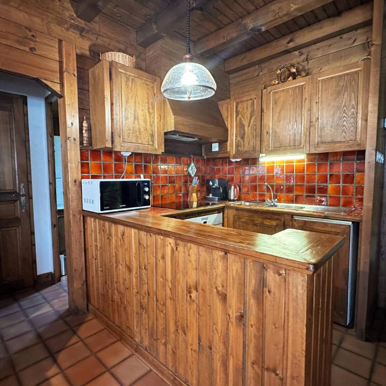 Chalet familial avec jardin et cheminée, animaux acceptés - FR-1-624-67 - Chalet (5 Erwachsene) - 4
