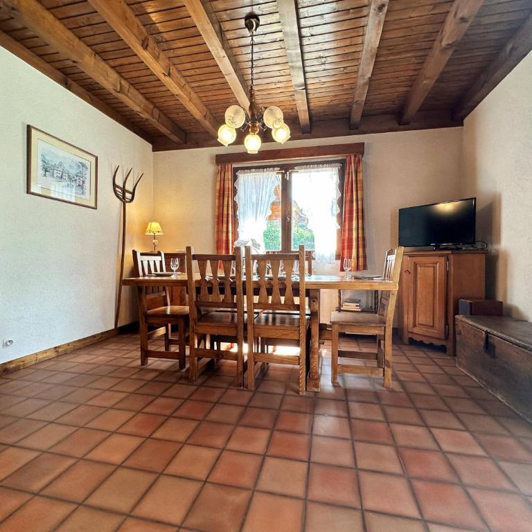 Chalet familial avec jardin et cheminée, animaux acceptés - FR-1-624-67 - Chalet (5 Erwachsene) - 5