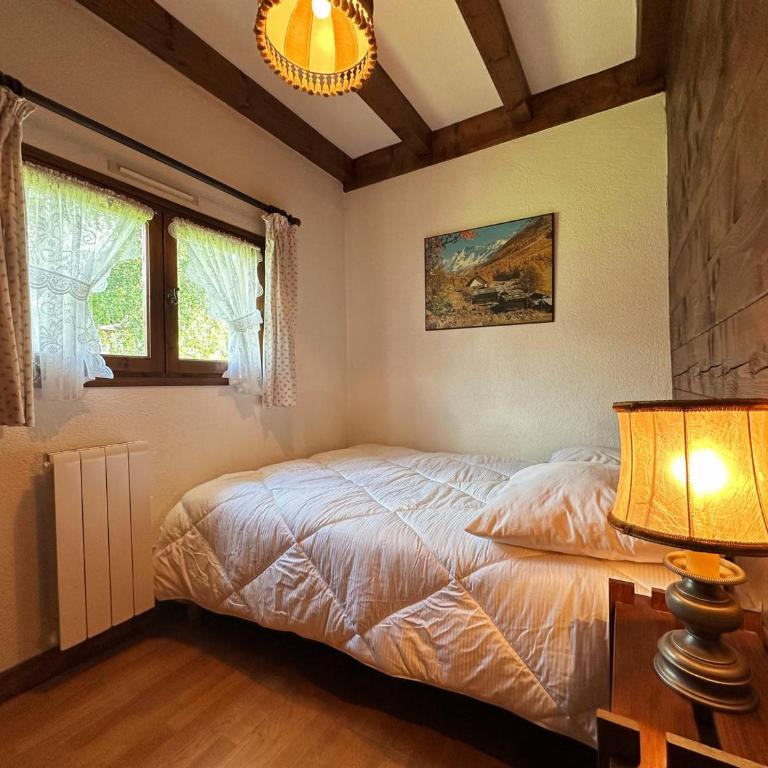 Chalet familial avec jardin et cheminée, animaux acceptés - FR-1-624-67 - Chalet (5 Erwachsene) - 12