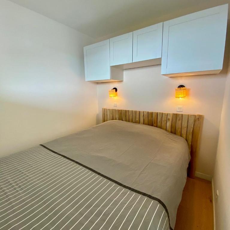 Lacanau, Résidence Bleu Marine, appartements 2e étage, exceptionnels car balcon face et vue océan avec piscine ! Et avec parking réservé - One-Bedroom Apartment - 4