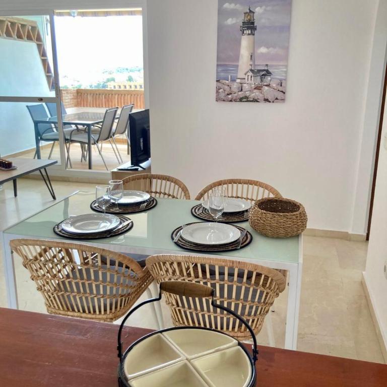 Charmant appartement proche bord de mer - Two-Bedroom Apartment - 15