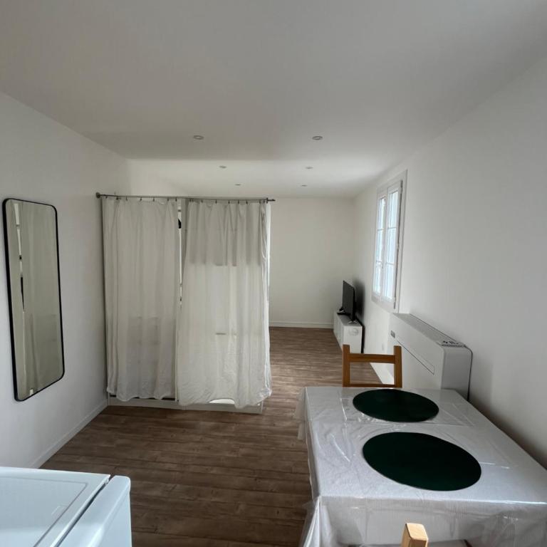 Studio Intra-Muros idéal festivalier Climatisé - Apartment mit 1 Schlafzimmer - 15