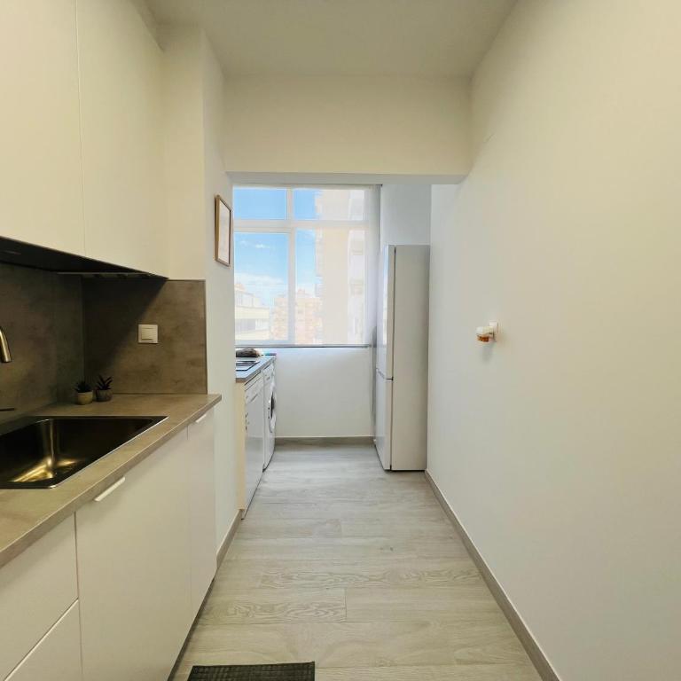 Los Boliches, nuevo, 3D, Wifi, AACC, Para 8 - Three-Bedroom Apartment - 26
