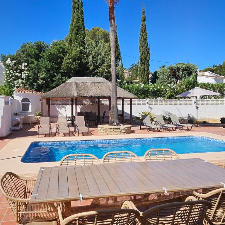 Villa las palmeras - Three-Bedroom Villa - 1