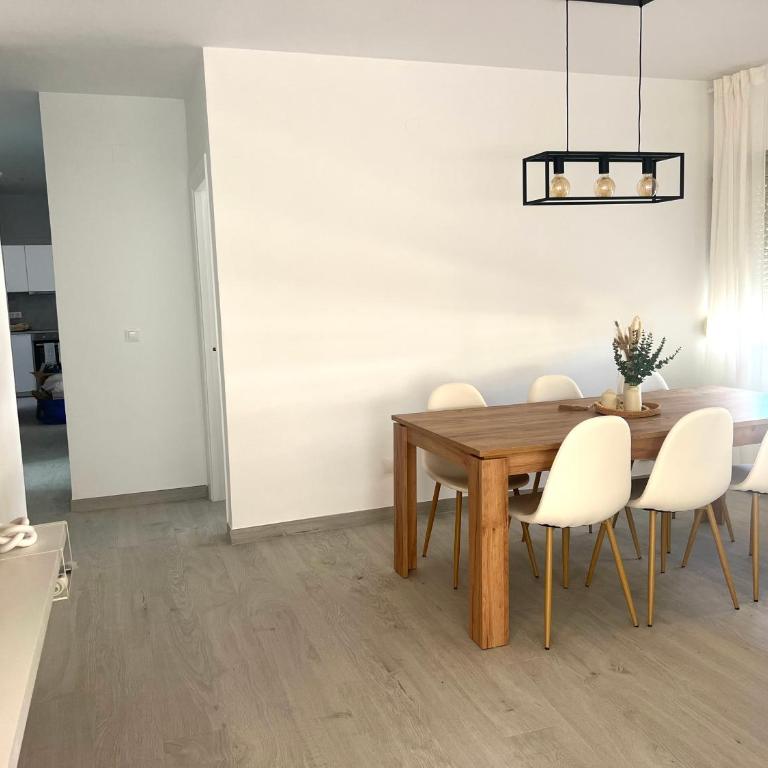 Los Boliches, nuevo, 3D, Wifi, AACC, Para 8 - Three-Bedroom Apartment - 22