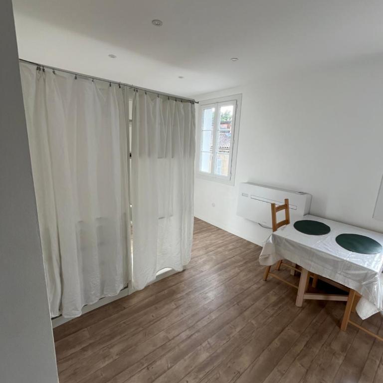 Studio Intra-Muros idéal festivalier Climatisé - Apartment mit 1 Schlafzimmer - 7