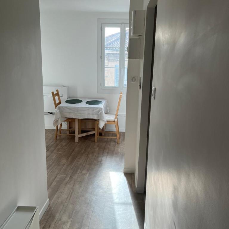 Studio Intra-Muros idéal festivalier Climatisé - Apartment mit 1 Schlafzimmer - 9