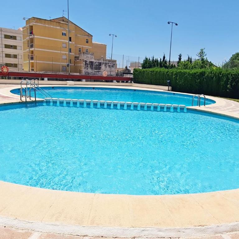 JARDINES I y II - GANDIA - Alquiler solo a familias - Apartamento Deluxe de 2 dormitorios - 3