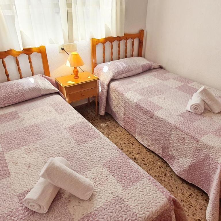 JARDINES I y II - GANDIA - Alquiler solo a familias - Apartamento Deluxe de 2 dormitorios - 15