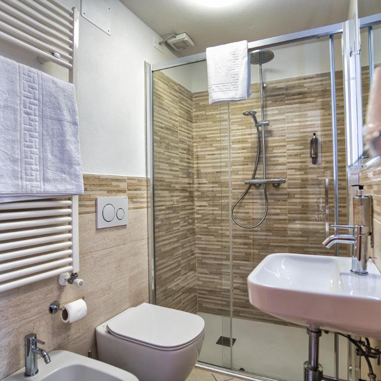 Casa Lagomaggio - Camera Singola con Bagno Privato Esterno - 7
