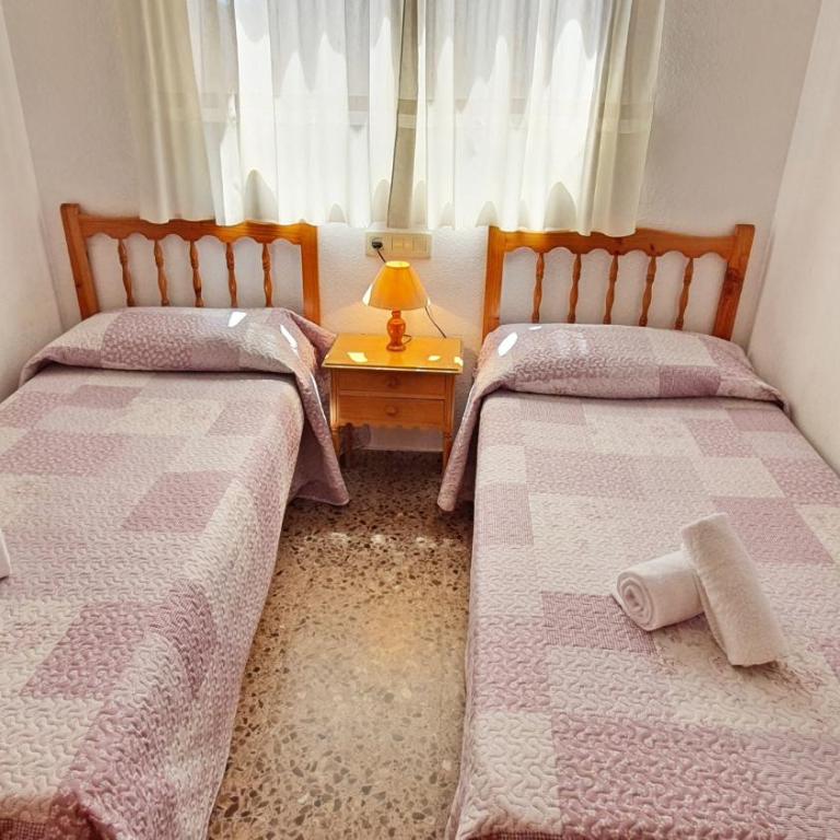 JARDINES I y II - GANDIA - Alquiler solo a familias - Apartamento Deluxe de 2 dormitorios - 16