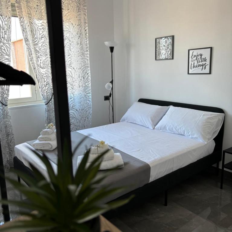 Louis Helen Apartment - Three-Bedroom Apartment - 48