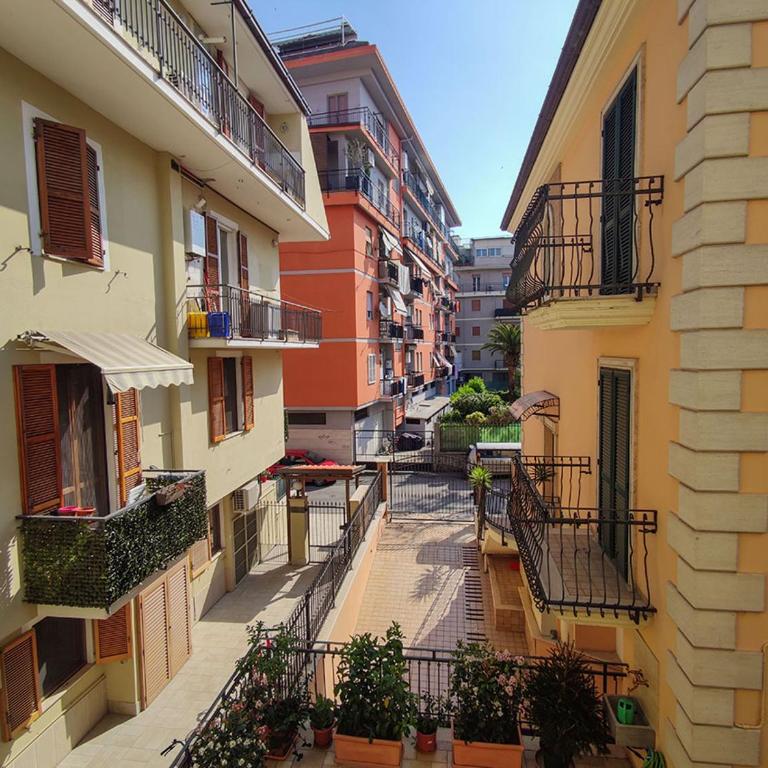 Casa Laura in centro - Two-Bedroom Apartment - 36