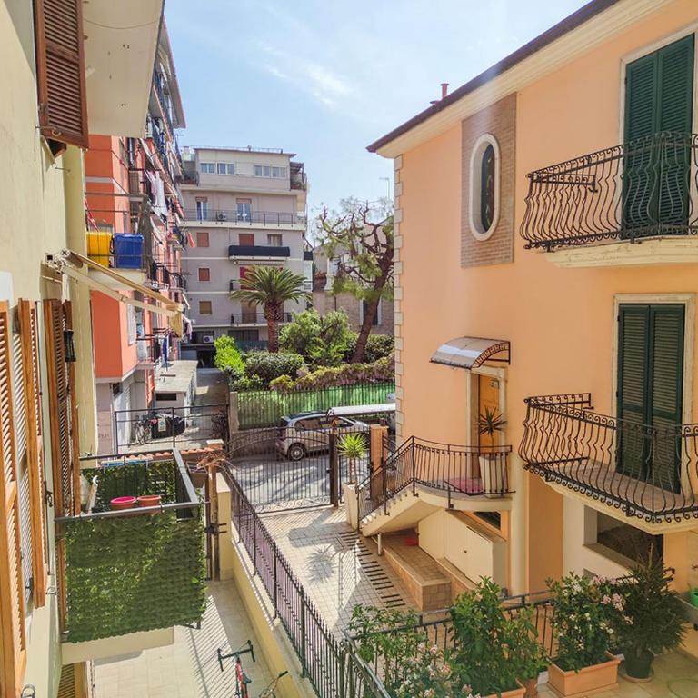 Casa Laura in centro - Two-Bedroom Apartment - 6