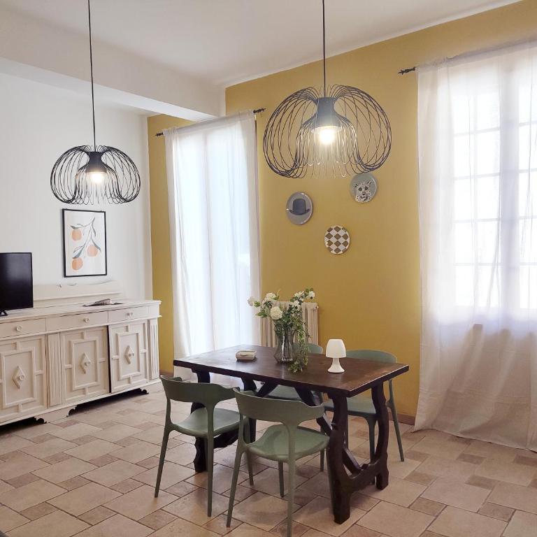 Casa Laura in centro - Two-Bedroom Apartment - 33