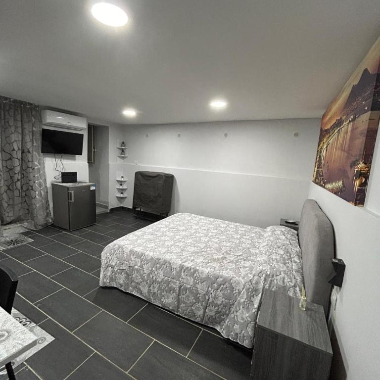 Red&Def - One-Bedroom House - 11