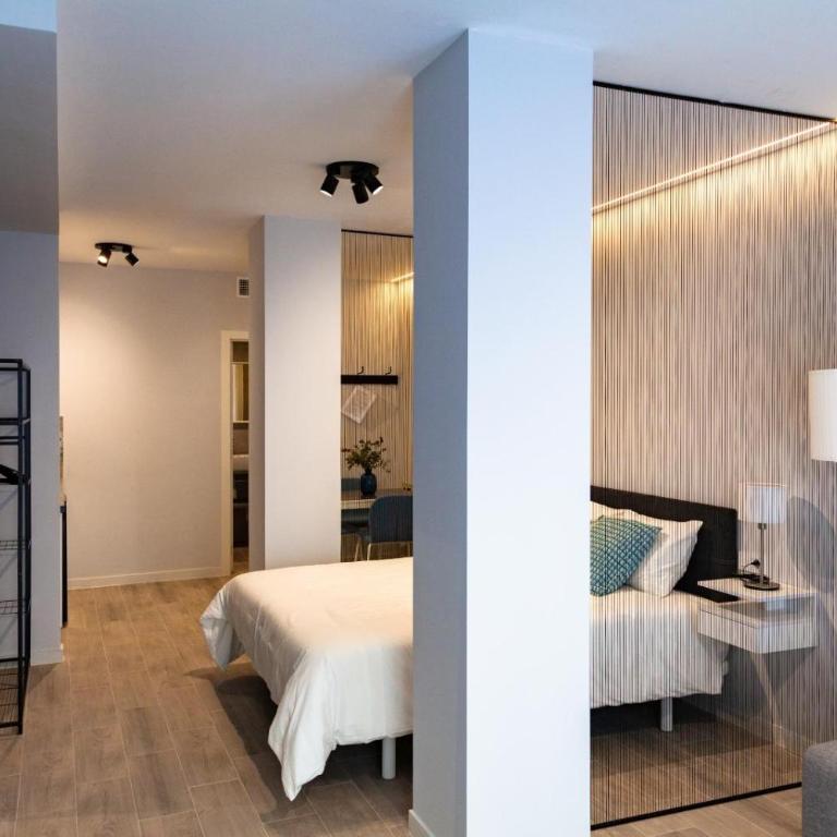Mediterraneo Stay - One-Bedroom Suite - 21