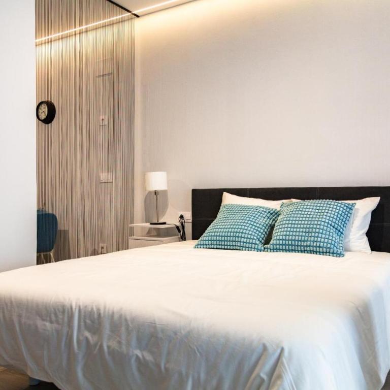 Mediterraneo Stay - One-Bedroom Suite - 18