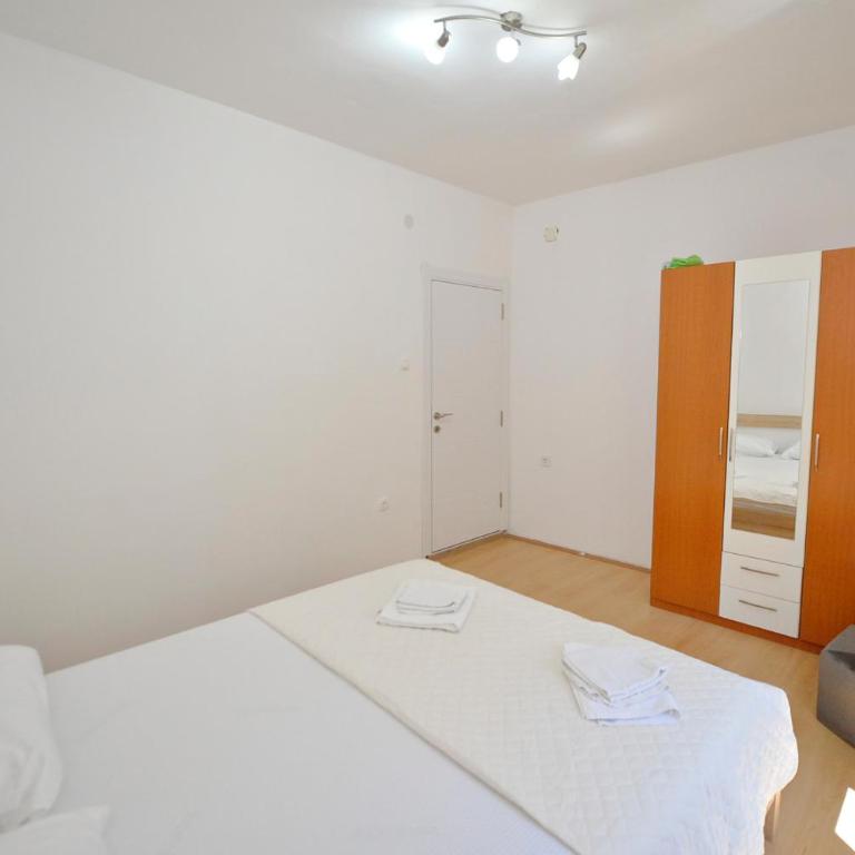 New modern place near seaside VLADAN - One-Bedroom Apartment - 28