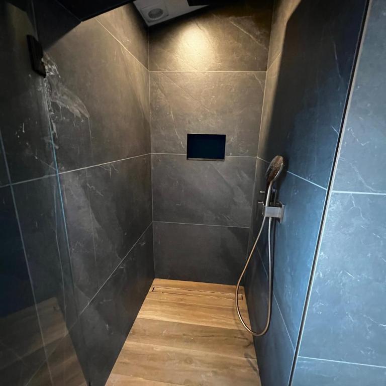 Magnifique Studio duplex,150 mt de la plage et centre ville,clime,wifi - Monolocale su 2 Livelli - 2