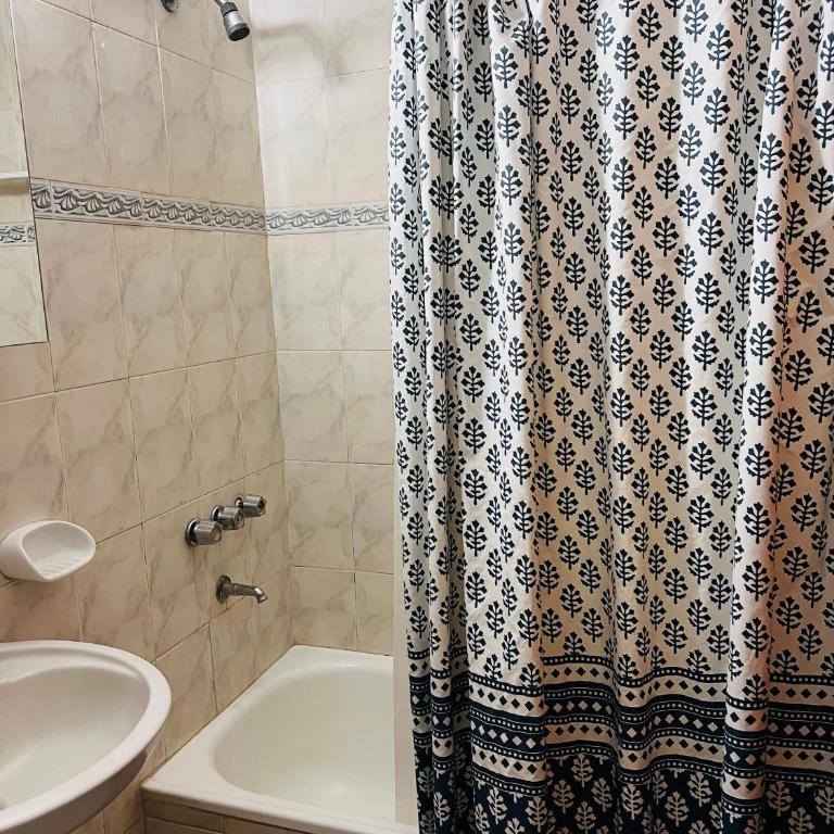 Depto Teresa en Zona Centro Para 4 Terraza Parrilla - Apartamento de 1 dormitorio - 14