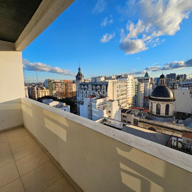 Centrico, IDEAL PARA CONOCER LA CIUDAD, VISTA PANORAMICA, con Piscina Y SEGURIDAD 24HS - Estudio con balcón - 9