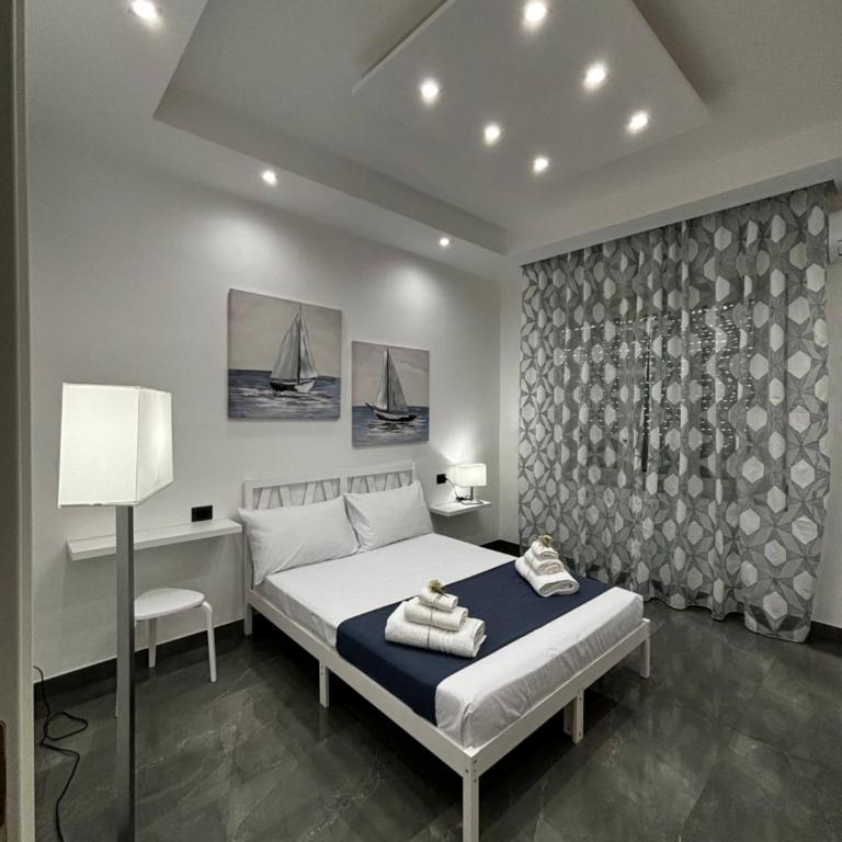 Louis Helen Apartment - Three-Bedroom Apartment - 29