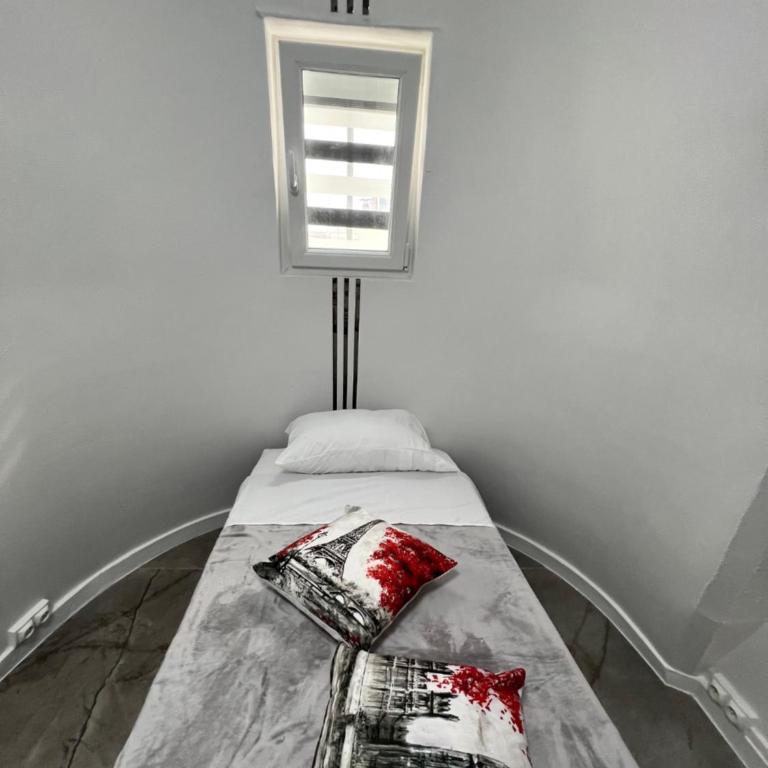 PARIS BASTILLE BERCY GARE DE LYON CHAMBRE CLIMATISEE 9m2 idéal 1 pers ,max 2 pers - Appartement 1 Chambre - 33