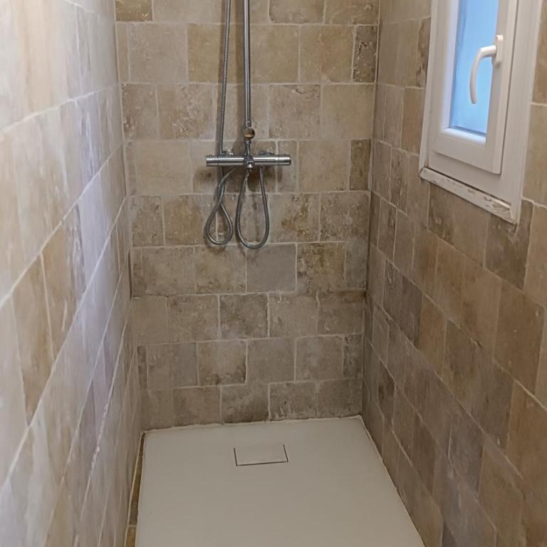 Hébergement indépendant avec parking privé dans villa 6V3APT - Appartement 1 Chambre - 9