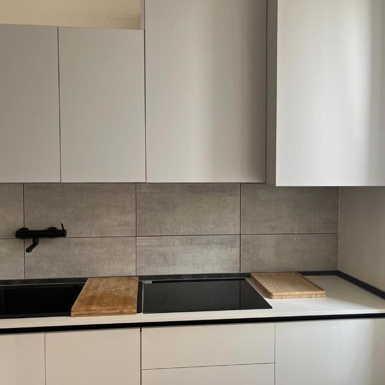 GUEST HOUSE GIL - ROME Colosseum Area - Suite con 2 Camere da Letto - 14