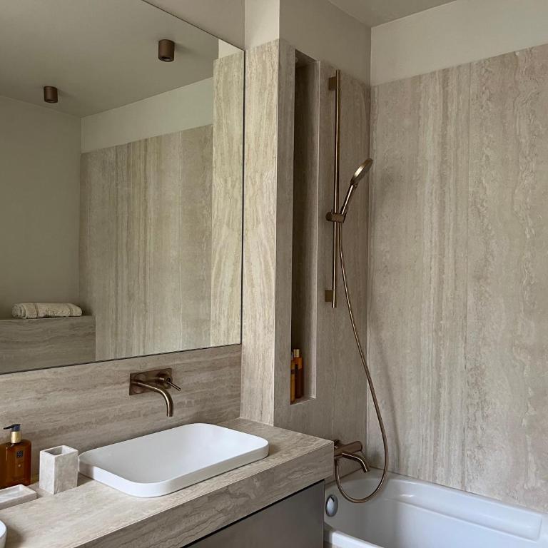 Appart PARIS 16 Auteuil-Passy Standing neuf 2ch 2sdb 2wc - Appartement 2 Chambres - 19