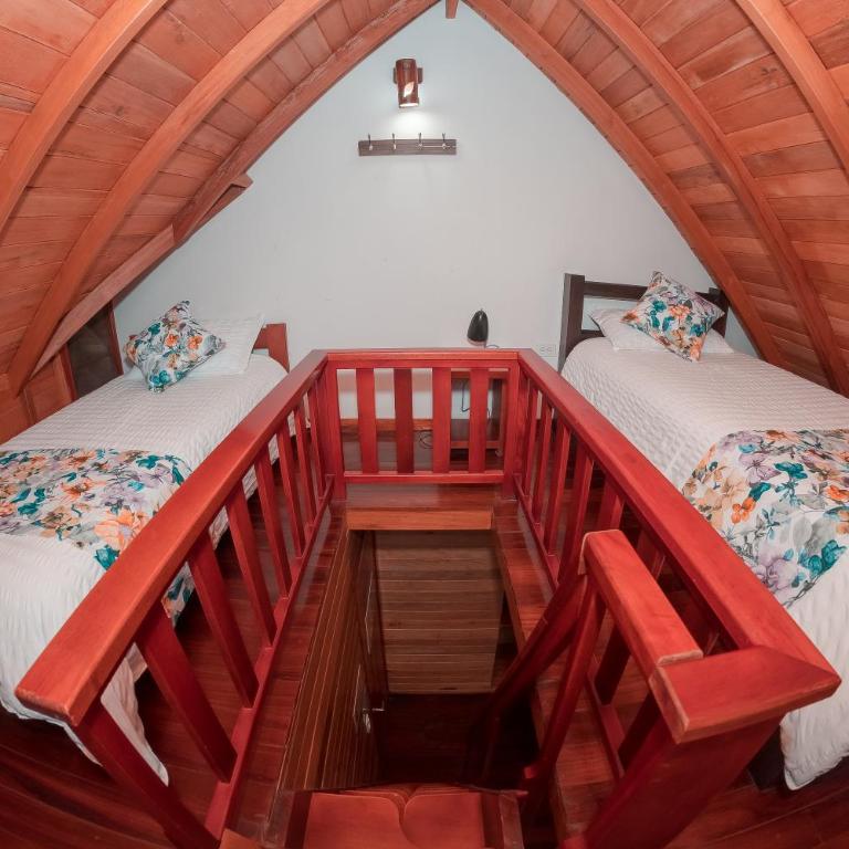 Sisakuna Lodge - Quadruple Room - 5
