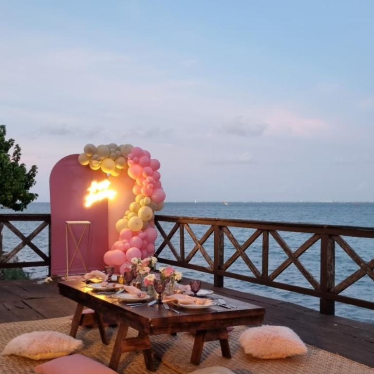 On The Beach Seaside Sunrise Haven 4 Sea View - Three-Bedroom Apartment - 20